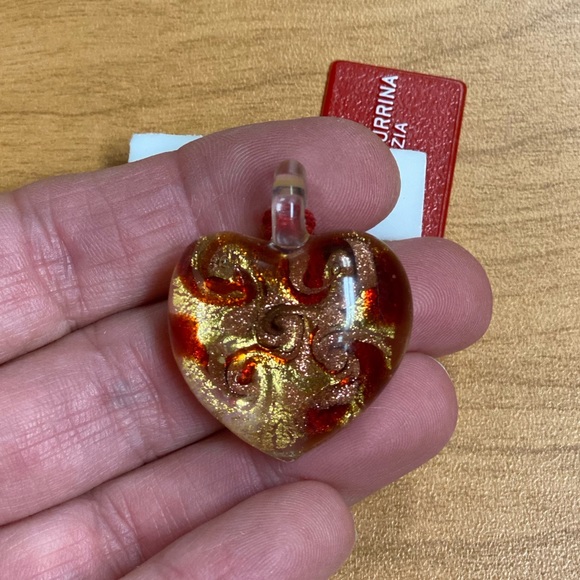 Venetian Glass heart pendant - Picture 4 of 6